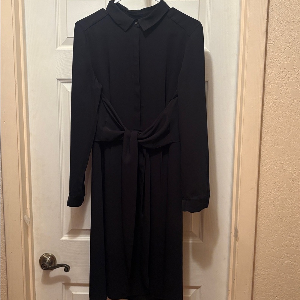 H&M Black Long-Sleeve Dress